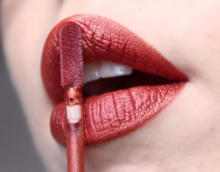 Matte Liquid Lipstick x Mettalic Coral