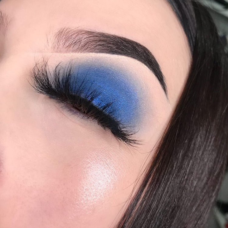 Blue pigment store eyeshadow